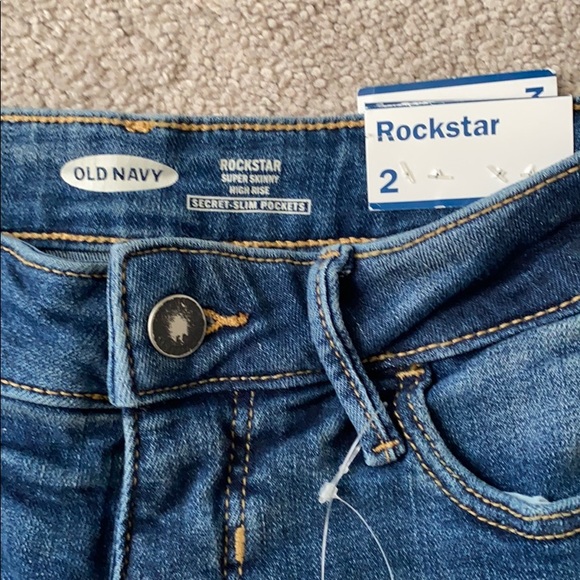 NWT Old Navy Rockstar Style Jeans - Picture 3 of 5